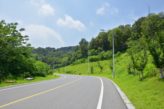 山间公路