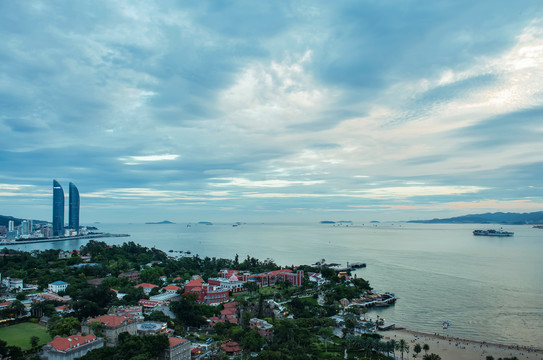 厦门滨海风光双子塔