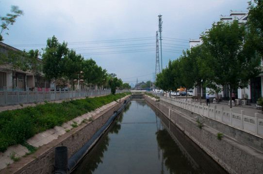 城市河渠