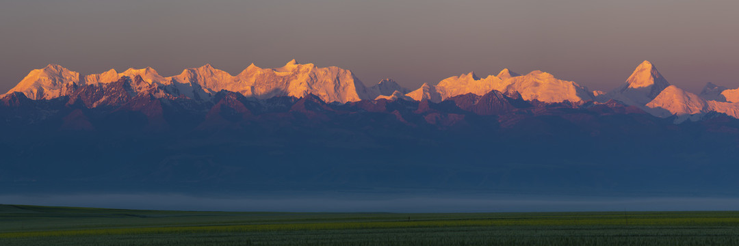 天山