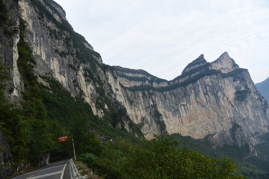 湖北省恩施大峡谷景区群山风景