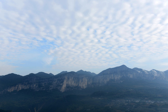 湖北省恩施大峡谷景区群山风景