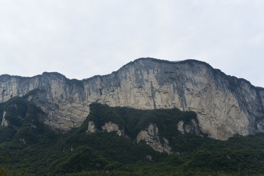 湖北省恩施大峡谷景区群山