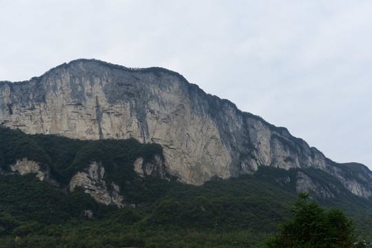 湖北省恩施大峡谷景区群山