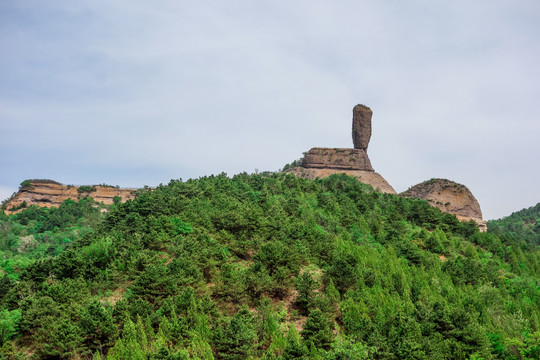 磬锤峰