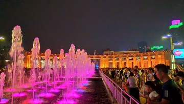 泉城广场喷泉夜景