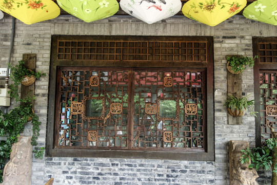 中式雕花窗