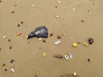 海边砂石