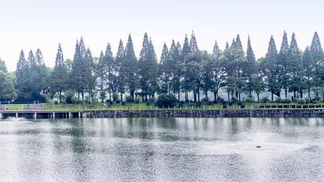 湖南烈士公园湖景