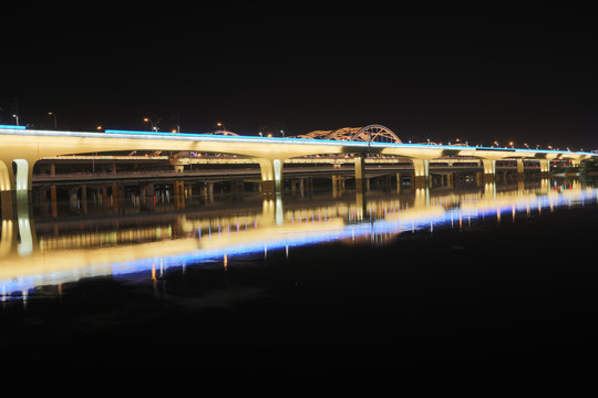 陕西西安广运桥