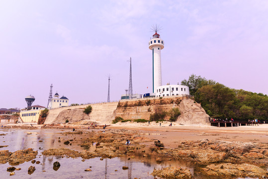 海边灯塔