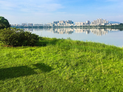 肇庆波海湖公园绿地