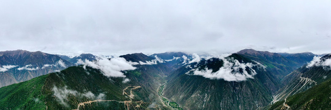 觉巴山全景2