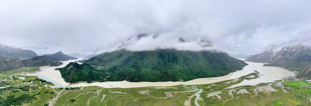 然乌湖全景高清2