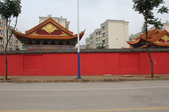 寺院围墙