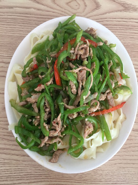 鱼香肉丝饭