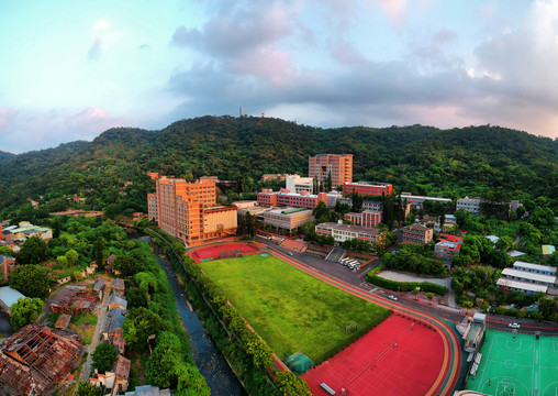 东吴大学