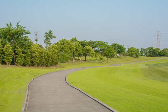 高尔夫球场步道