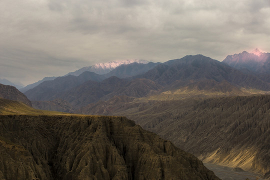 红山大峡谷