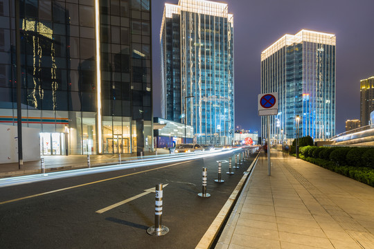 城市道路夜景