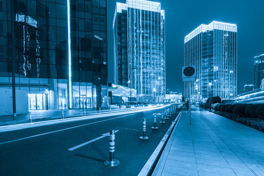 城市道路夜景