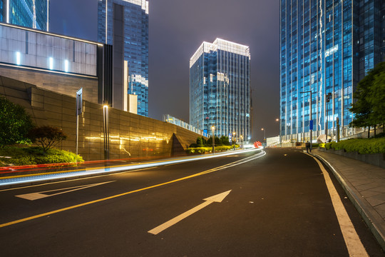 城市道路夜景