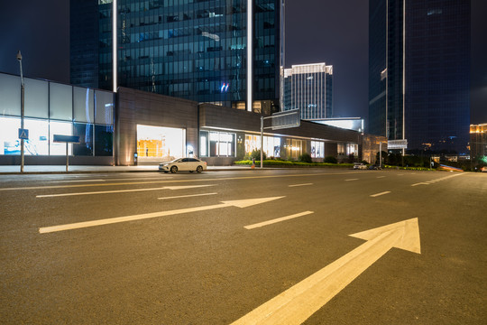 城市道路夜景