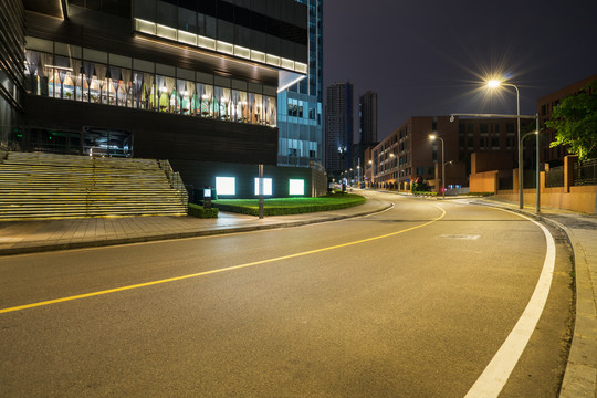 城市道路夜景