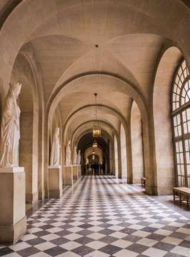 凡尔赛宫雕塑长廊