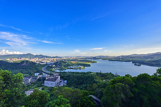 深圳石岩湖全景