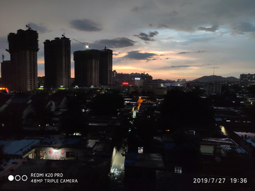 雨后小巷