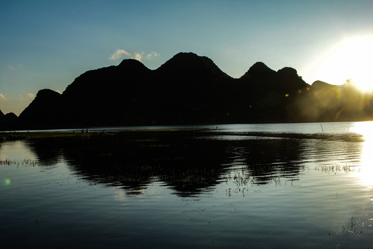 红枫湖