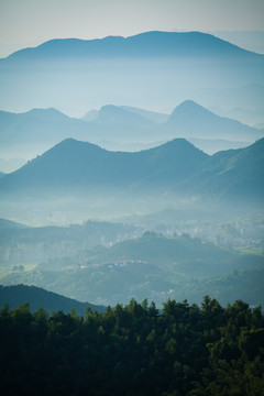 远山和乡村