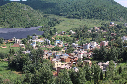 山村