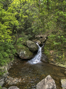 浙江衢州药王山溪流山涧