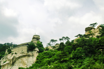 医巫闾山