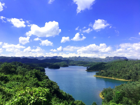 文山墓底河