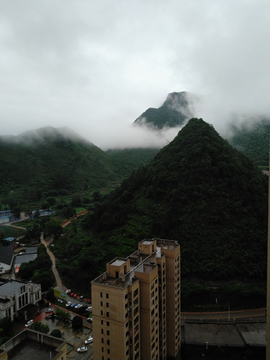 天然一个元宝山