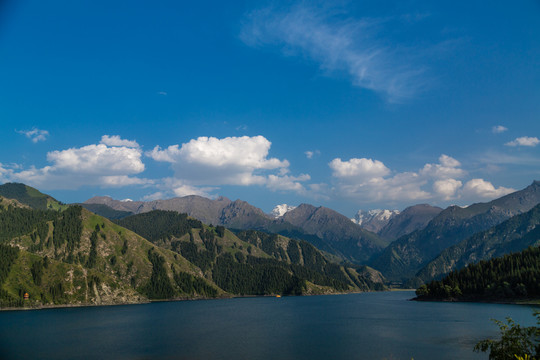 天山天池