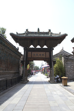 韩城隍庙街牌楼