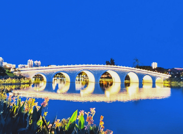七孔桥夜景