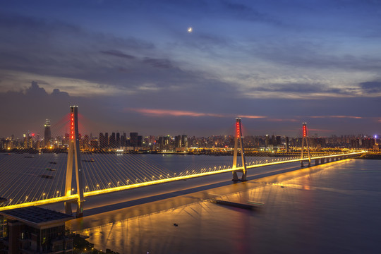 武汉二七长江大桥夜景