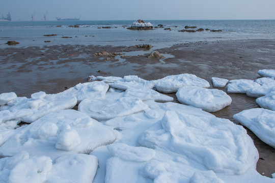 秦皇岛冰冻海岸