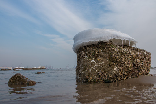 秦皇岛冰冻海岸