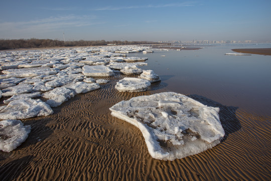 秦皇岛冰冻海岸