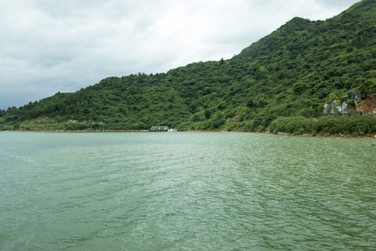 青山绿水