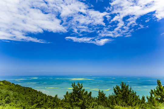 青岛海滨崂山