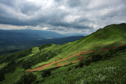 高山丘壑