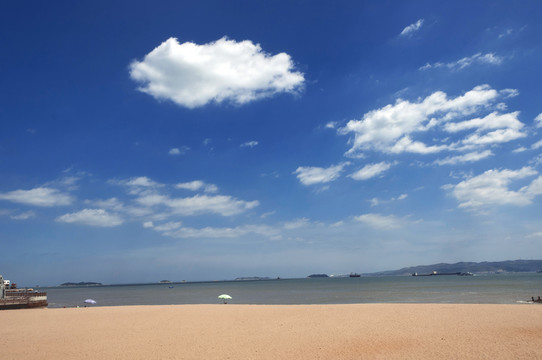 夏日海滨印象