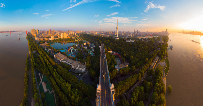 武汉夏日城市航拍日出风光